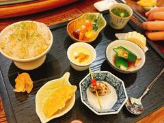 -龙悦湾酒家·八阵鱼生·渔人码头店