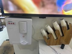 -魔都三兄弟酸辣粉·蘸卤炸串(虹桥万科店)