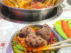 -大芊金重庆串串火锅(南京路店)