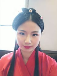-虞美人汉服摄影