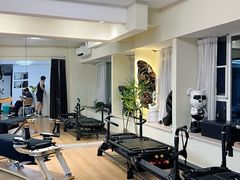 -简·无界健身工作室·运动康复·体态(石厦店)