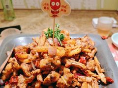 -炭舍干锅·烤鱼(扬名广场店)