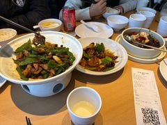 -关东小磨东北菜(上海长风大悦城店)