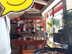 大堂-鸿浩扒猪脚米线