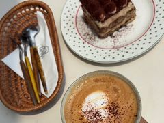 提拉米苏-几静cafe(基湖店)