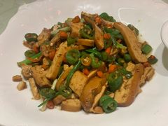 -小芙蓉湘菜馆(易生活购物公园店)