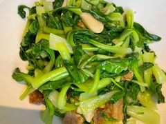 -鱼鲜饭香·招牌汽锅剁椒鱼头王