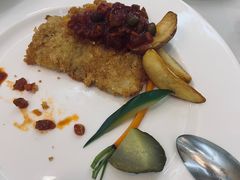 -成桂西餐厅·42年的味道(五大道疙瘩楼店)