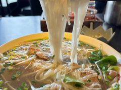 -大头虾越式风味餐厅(光明广场店)