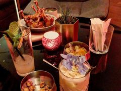 -池畔酒吧 WET Bar