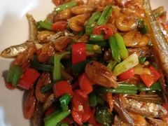 -忆江南·临江鱼馆