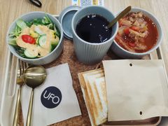 -UFO