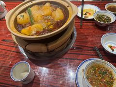 -沙胆彪炭炉牛杂煲(上海日月光广场店)