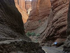 -天山神秘大峡谷