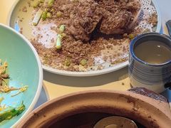 -八府香鸭·啫啫煲(华山路店)