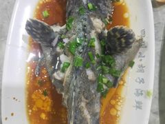 石斑鱼清蒸-四川小胡子海鲜(丁村万人海鲜广场店)