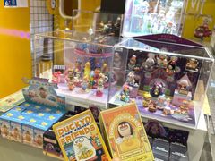 -泡泡玛特POPMART(上海环球港店)