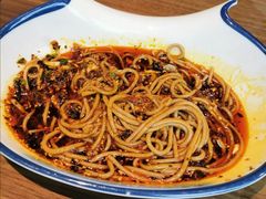 -有红鸡毛店·川菜(建设路店)