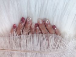 -Pink You美甲洗眉纹绣定制中心