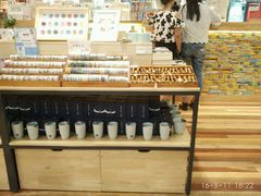 -猫的天空之城概念书店(印象城购物中心店)