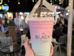 -席娜卡琳火车铁道夜市