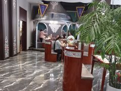 -哈啾嗨·新概念蒙餐(红星新城店)