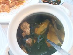 -荣誉海鲜酒楼(海湾店)