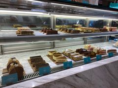 面包甜点陈列柜-Madeleine玛德琳(永平里店)
