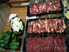 招牌新鲜牛肉-潮盧打边炉