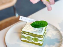 -洪小鹏生活美学馆(领SHOW天地店)