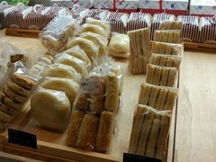 -昆明冠生园·蛋糕·面包(南强街店)