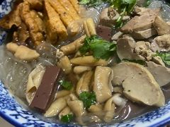 -叶新小吃店(来凤小区总店)