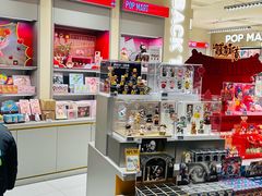-泡泡玛特POPMART(K11购物中心店)