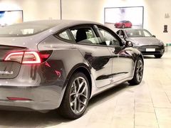 -TESLA 特斯拉(上海太古汇体验店)