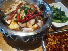 -隔壁老王·家常云南菜(花巷店)