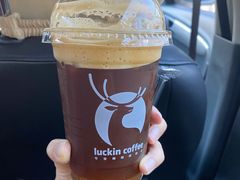 -瑞幸咖啡(青岛保利中心店)