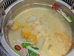 -四点金潮汕鲜牛肉火锅(金猴名居店)