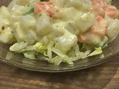 牛油果三文鱼色拉-廊亦舫Lang Yi Fang Restaurant(金桥店)