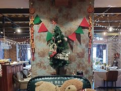 -玩坞轰趴馆·户外团建聚会主题生日派对馆(世豪广场店)