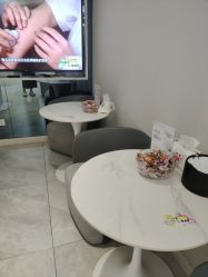 -咪咪专业脱毛连锁机构