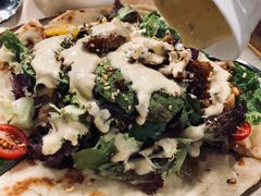 照烧鸡肉配牛油果拉法沙拉-HELLO 27 意面·沙拉·帕尼尼