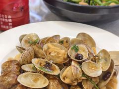 -金沙滩海鲜餐厅·海肠捞饭·手工水饺(梅江龙水园店)