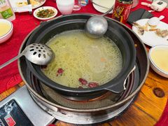 -濠轩阁特色生蚝火锅总店