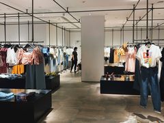 -URBAN REVIVO(荟聚中心店)