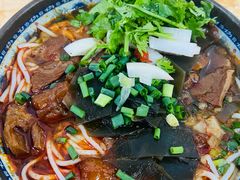 -牛师傅牛肉面(尚隆路店)