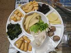 -鸡遇虾煲干锅火锅(小寨金莎店)