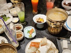 -半岛翡丽海鲜自助餐厅(观风亭店)
