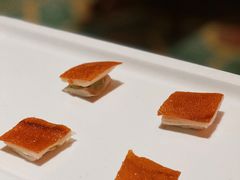 麻皮烧乳猪-誉八仙茶室酒楼(新天地店)