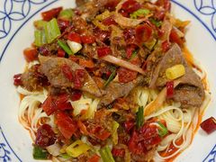 -李与白包子铺(桐梓林店)