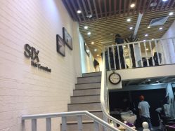 -SIX Hair Consultant